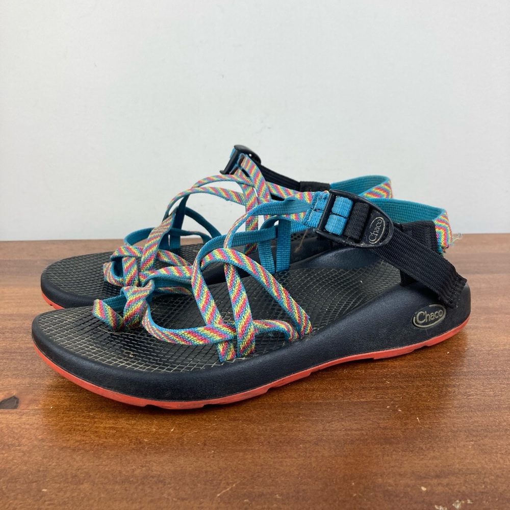 Chaco ZX2 Yampa Fiesta Rainbow Vibram Hiking Sandals J102042 Women’s Size 9.